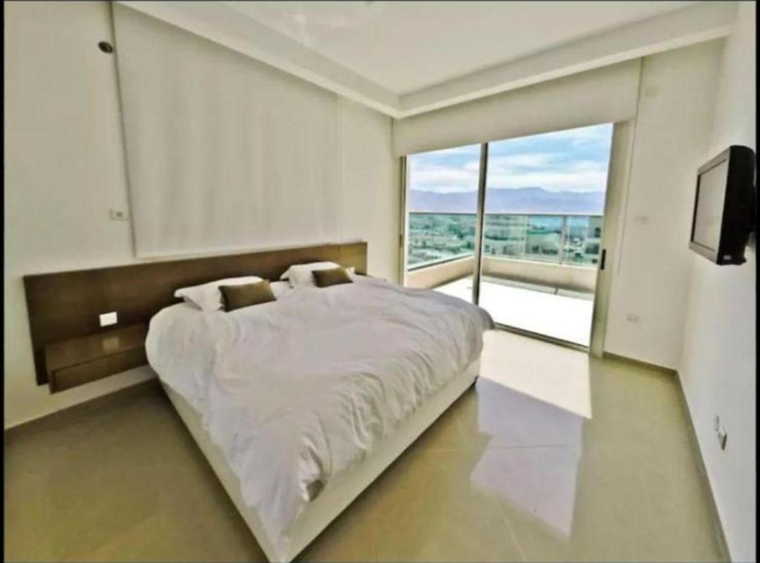 Exclusive Top Luxury Penthouse Near The Sea With Privat Roof-Pool Lägenhet Eilat Exteriör bild