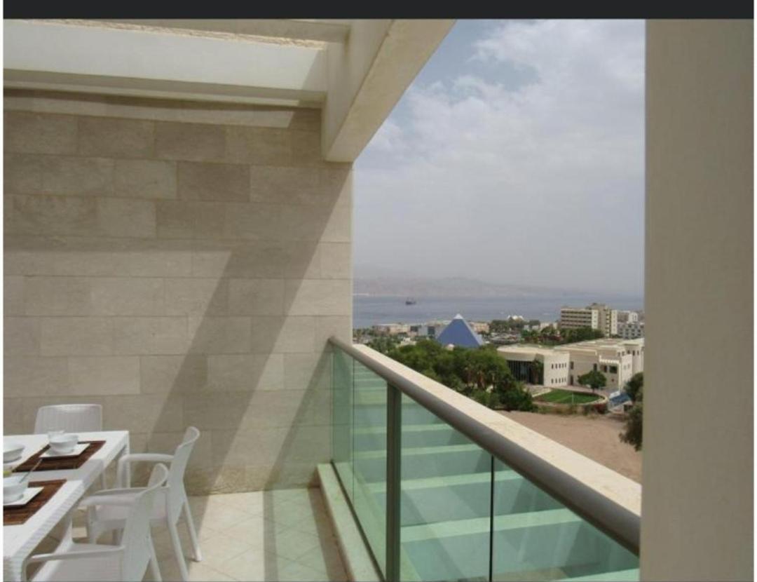 Exclusive Top Luxury Penthouse Near The Sea With Privat Roof-Pool Lägenhet Eilat Exteriör bild