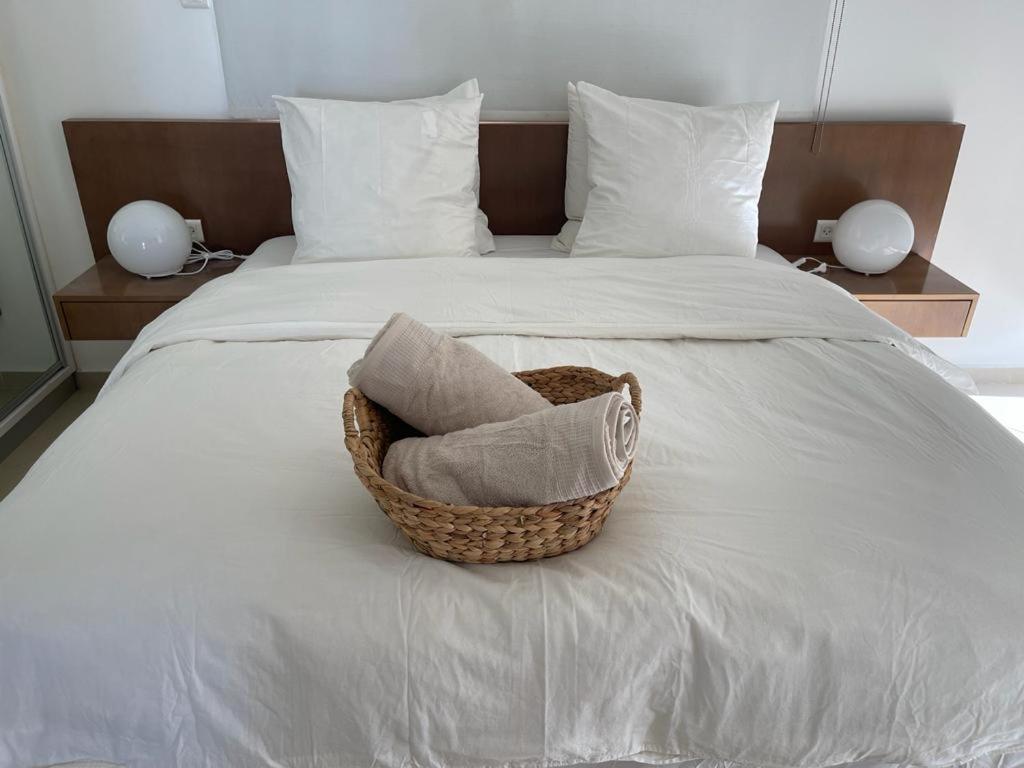Exclusive Top Luxury Penthouse Near The Sea With Privat Roof-Pool Lägenhet Eilat Exteriör bild