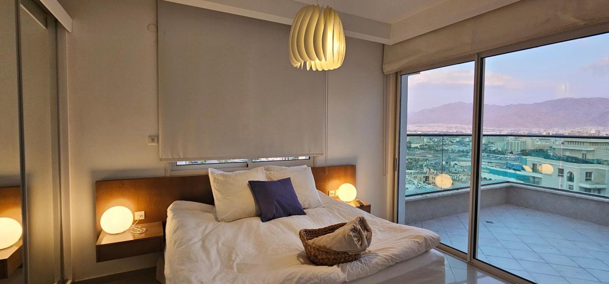 Exclusive Top Luxury Penthouse Near The Sea With Privat Roof-Pool Lägenhet Eilat Exteriör bild