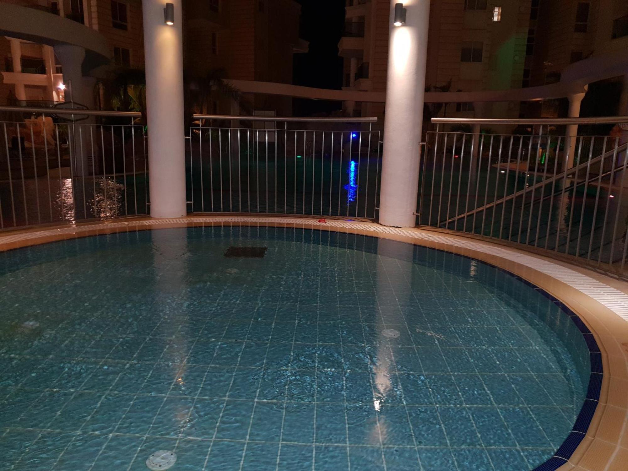 Exclusive Top Luxury Penthouse Near The Sea With Privat Roof-Pool Lägenhet Eilat Exteriör bild