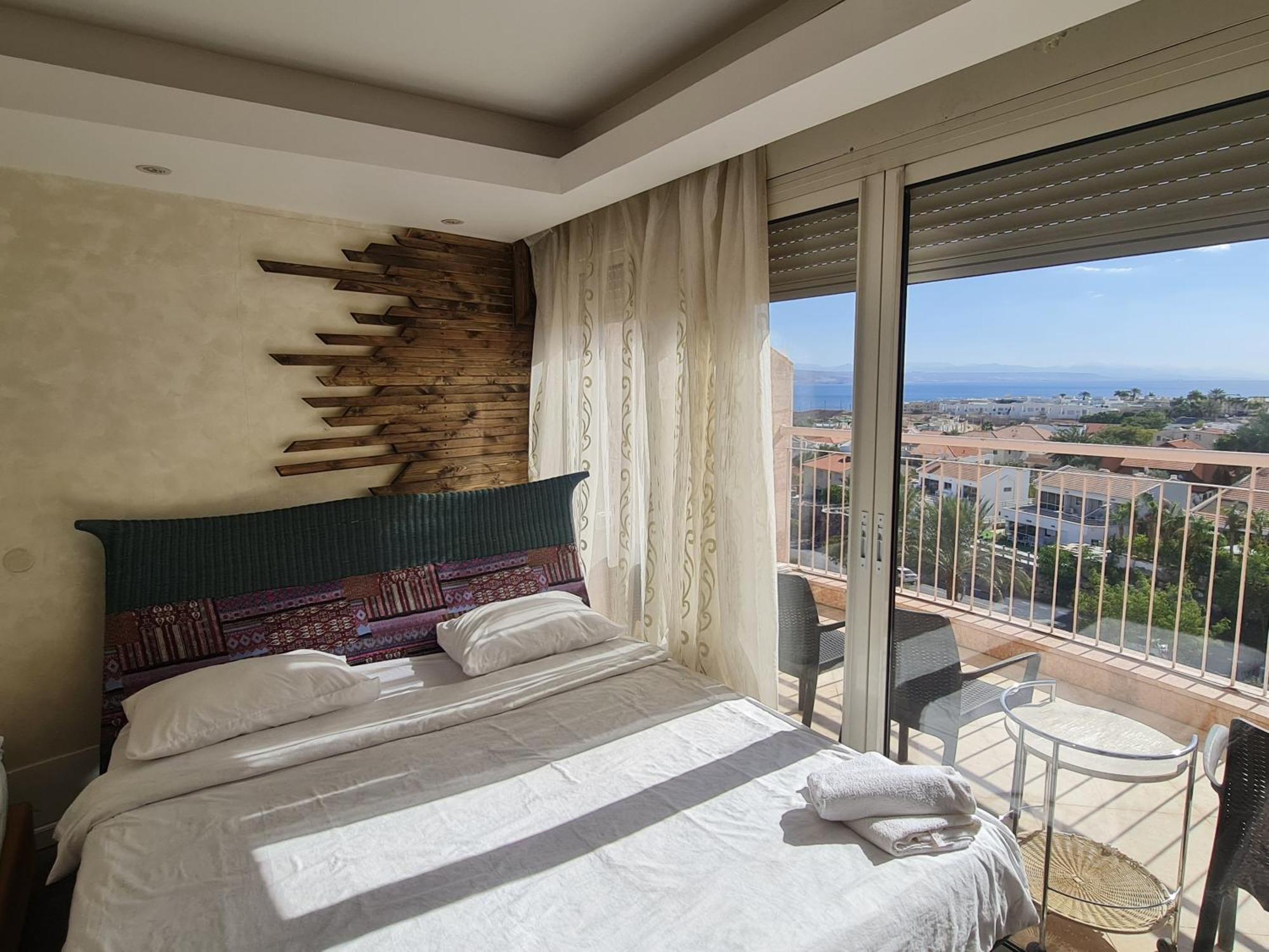 Exclusive Top Luxury Penthouse Near The Sea With Privat Roof-Pool Lägenhet Eilat Exteriör bild