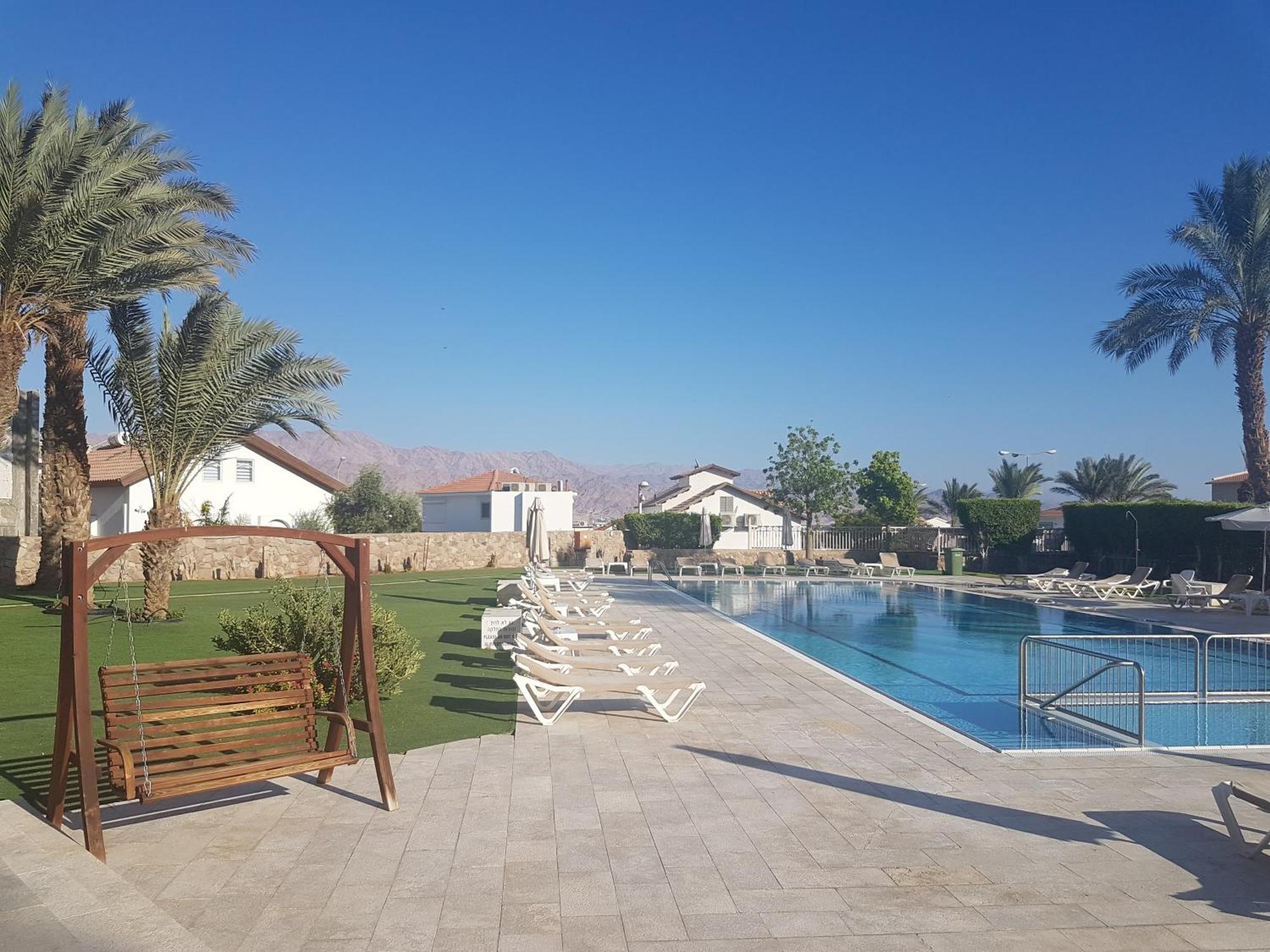 Exclusive Top Luxury Penthouse Near The Sea With Privat Roof-Pool Lägenhet Eilat Exteriör bild